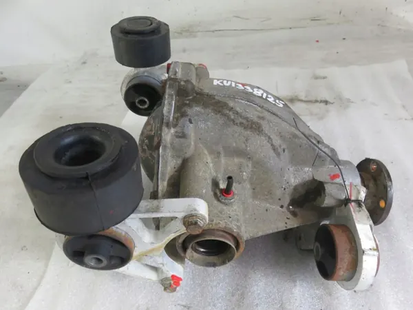Land Rover Freelander 2.0 DI 4x4 OEM 174002 Differentieel image 3