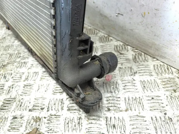 Chrysler OE Wasserkühler OEM AMD169615 image 9