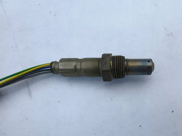 Capteur Lambda NOX Audi A4 B9 2.0 TDI image 3