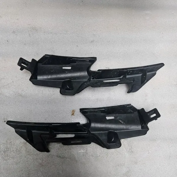 Audi A3 8V Lift Suporte de Para-choque Dianteiro Direito OE 8V3807320 image 2