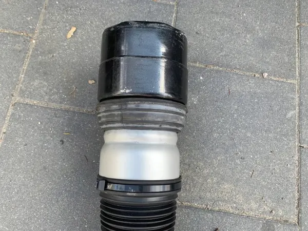 OEM 1234567 Front Shock Absorber for BMW 7 G11 G12 image 8