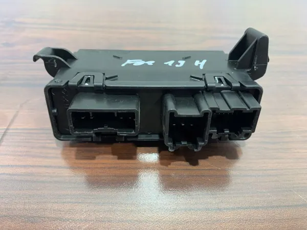 Subaru Forester styrenhet OEM 63350SJ006 image 4