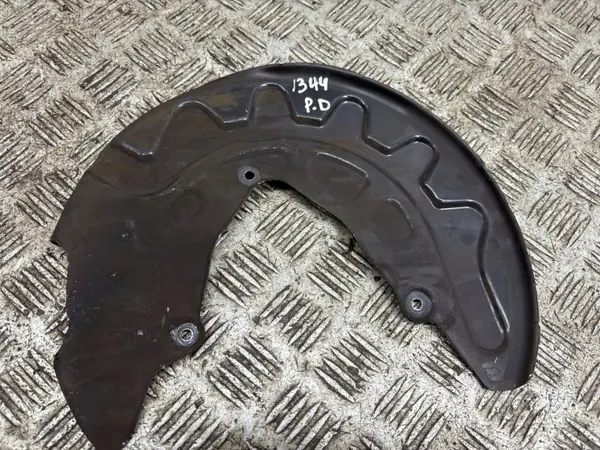 Écran de disque de frein avant Audi Q3 F3 2019 OEM AMD217694 image 2