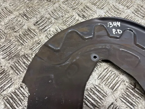 Écran de disque de frein avant Audi Q3 F3 2019 OEM AMD217694 image 4