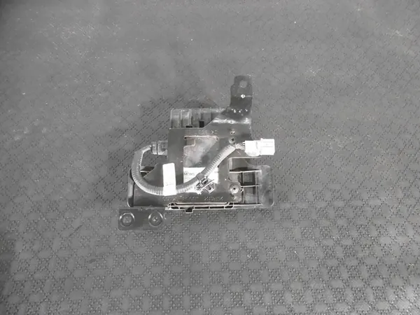 Kia Stinger radar dode hoek 95811-J5001 image 5