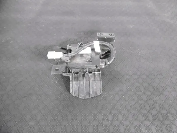 Kia Stinger radar dode hoek 95811-J5001 image 7