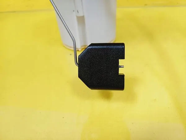 Bomba de Combustível VW Passat B6 1.6 FSI 3C0919051P image 6