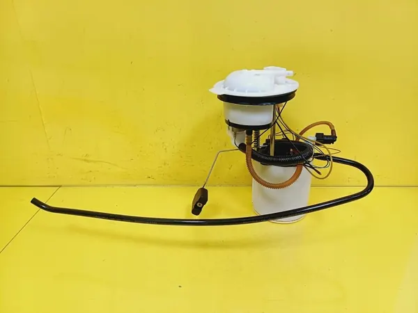 Bomba de Combustível VW Passat B6 1.6 FSI 3C0919051P image 7