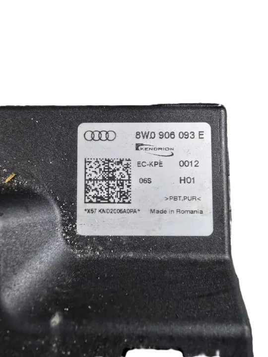 Module Commande Pompe Carburant Audi OEM 8W0906093E image 3