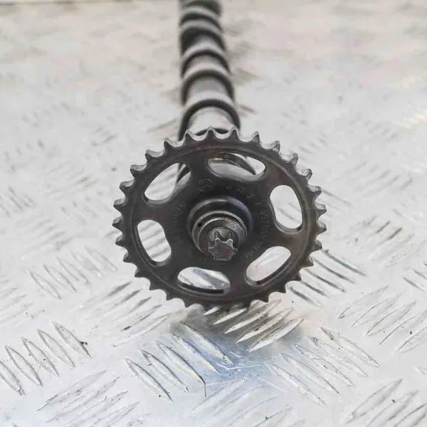 Árbol de levas Mercedes-Benz E (W212) A6510501001 A6510520001 image 4