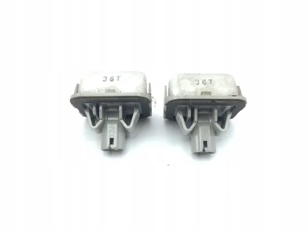 Mazda CX-5 2013 Achterkentekenplaatverlichting OEM 13061971 image 6
