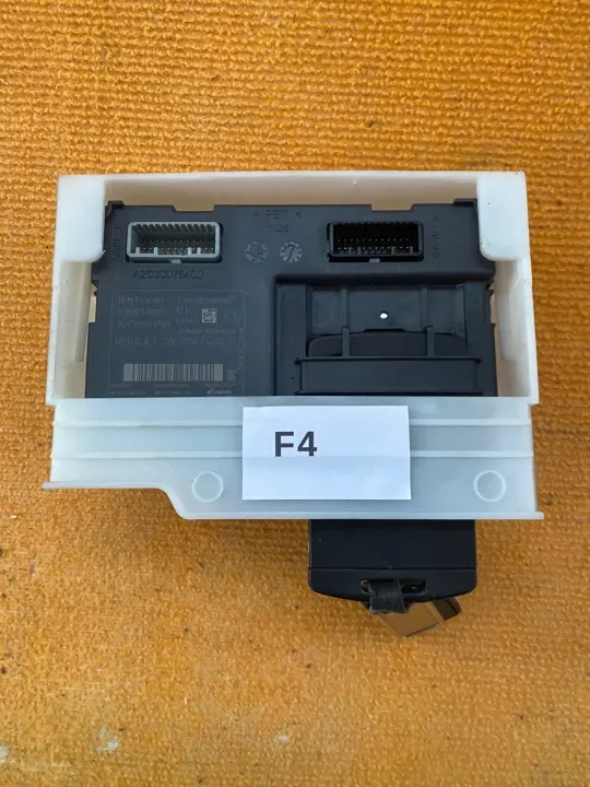 Renaut Kaartlezer Module OEM 285904740R image 3