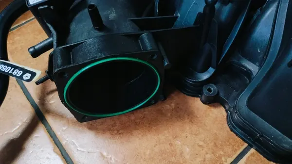 Sensor de coletor de admissão Jeep Cherokee KL 05184693AE image 7