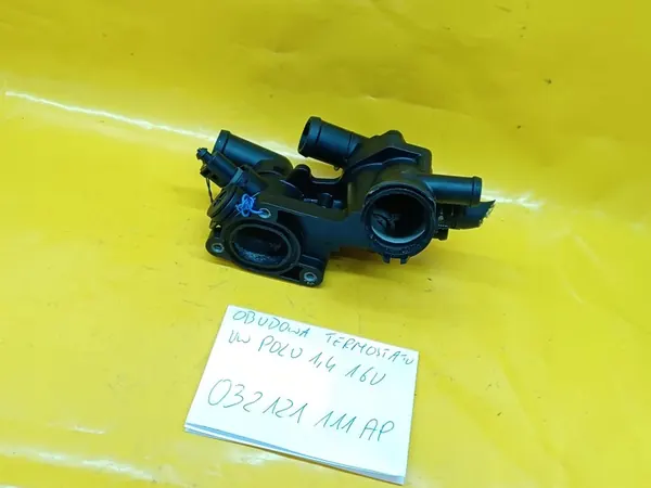 Volkswagen Carcasa de Termostato Polo 1.4B 16V OE 032121111AP image 2