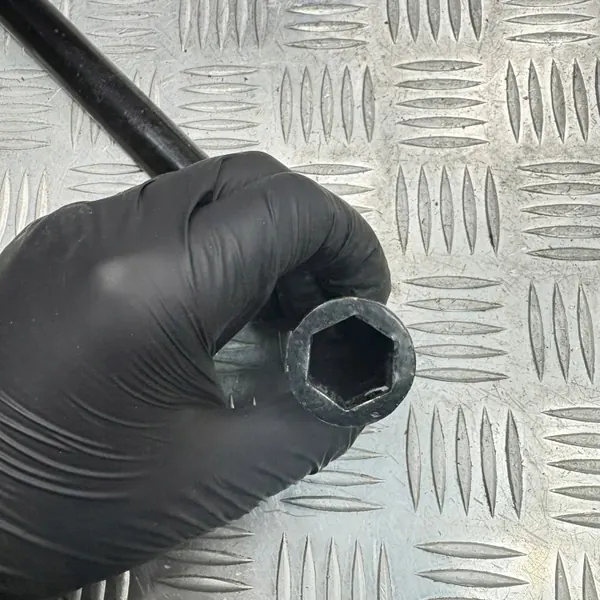 OEM 31445371 Crochet & Clé de Remorquage XC90 II image 6