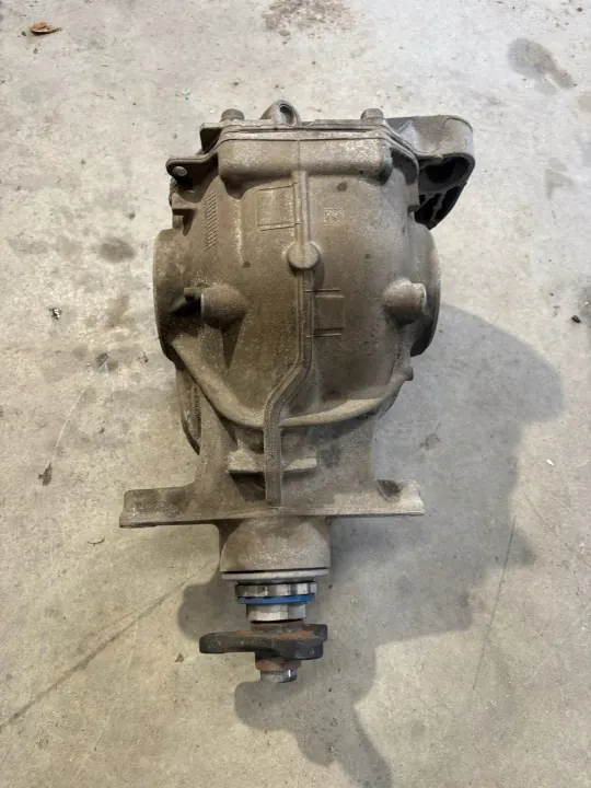 BMW 5 G31 540d LCI Differenzial Achse 9454755 BBT03026 image 2