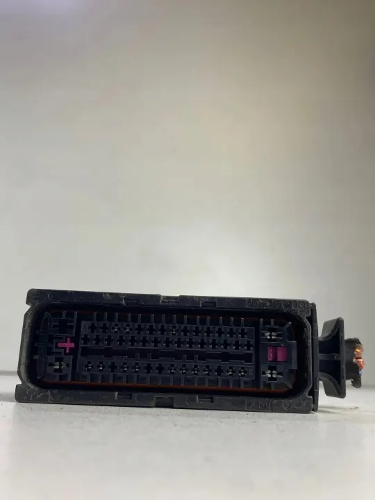 Connecteur Pompe ABS OEM 1K0614517CP Golf VI image 4