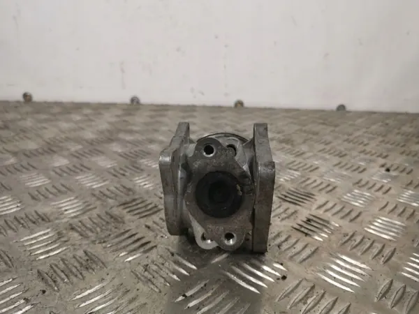EGR-venttiili OEM 038129637D Mitsubishi Grandis 2.0L image 4