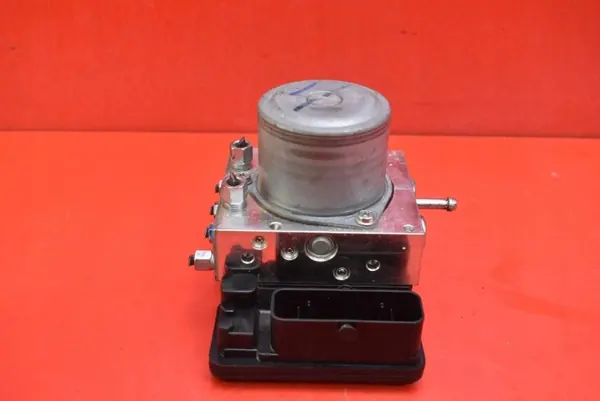 Pompe ABS OEM TD8417 pour Nissan Leaf 2 (2017-2021) image 6