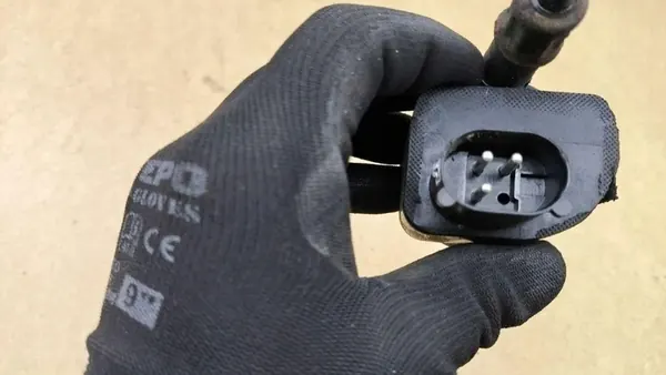 Chauffage de carburant BMW 8509766 image 3