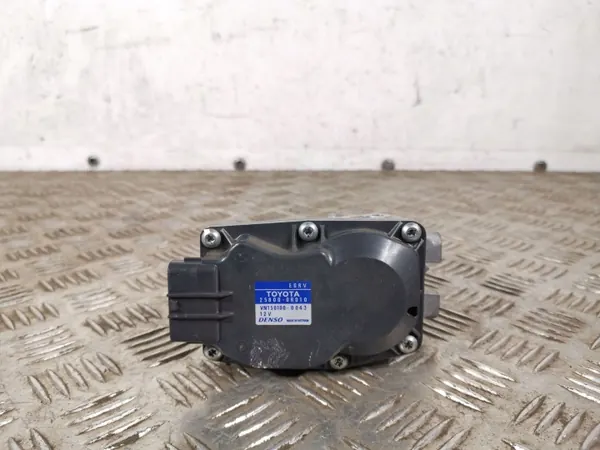 Toyota EGR-ventil OEM FBZ11653 för RAV4 XA40 image 3