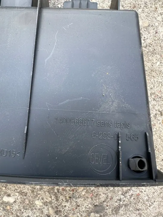 OEM 1400566677 Handschuhfach für Citroen Jumpy image 6