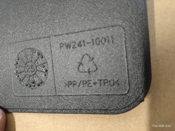 Protections dossier siège arrière OEM PW241-10011 Toyota C-HR image 4