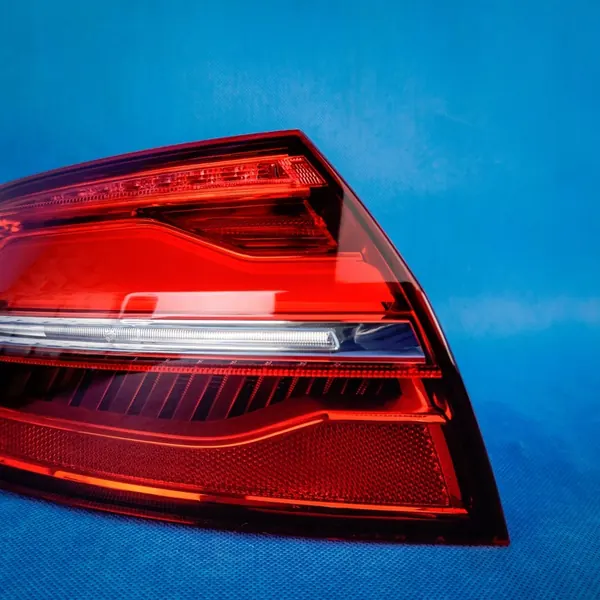 Lámpara trasera izquierda MATRIX Audi A8 S8 4H 4H0945095K image 3