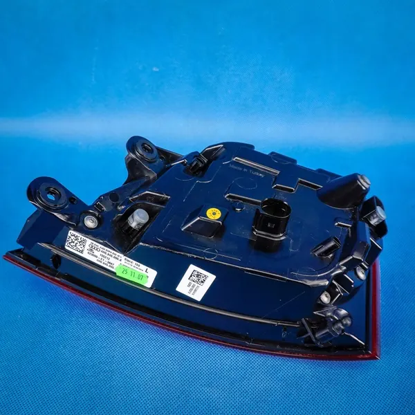 Lámpara trasera izquierda MATRIX Audi A8 S8 4H 4H0945095K image 5