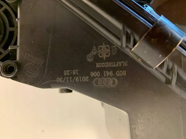 AUDI Q5 80A Faro Xenón LED Izquierdo Derecho image 9