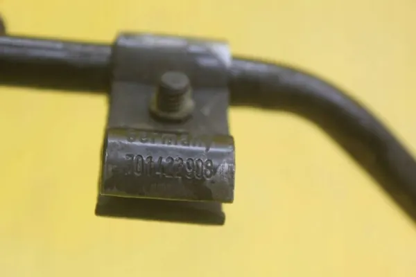 Återledningsslang OEM 701422908 för VW T4 image 3