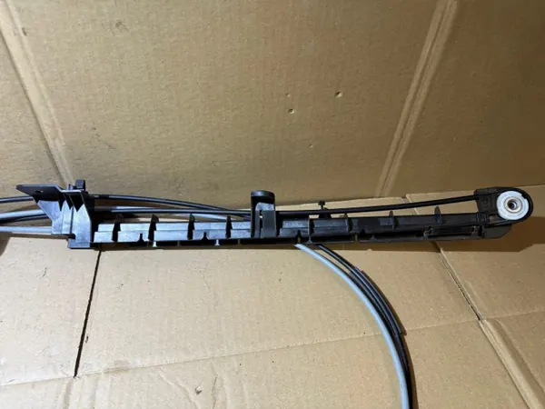 Motor de rodillo de maletero Audi A6 C8 4K Avant OEM 4K9863560 image 6