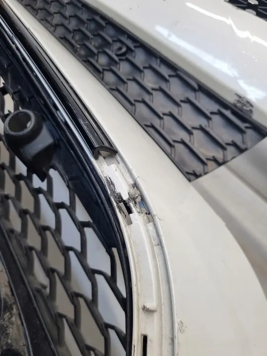 MERCEDES GLE 167 V167 AMG Parrilla de parachoques delantero image 4