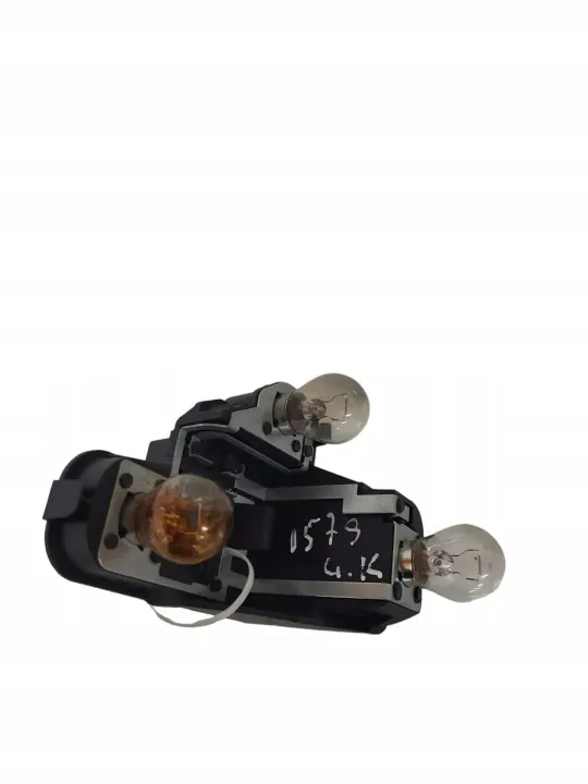 Conector luz trasera VOLVO V40 CC 21229009 image 2