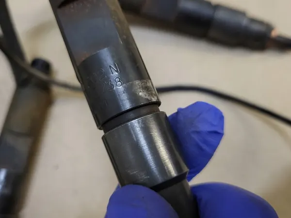 Set di iniettori VW Transporter T4 2.5 Diesel OE image 10