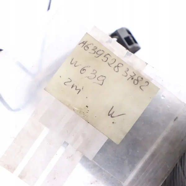 Luchtkoeler Slang Mercedes Vito W639 OM651 A6395283782 image 10