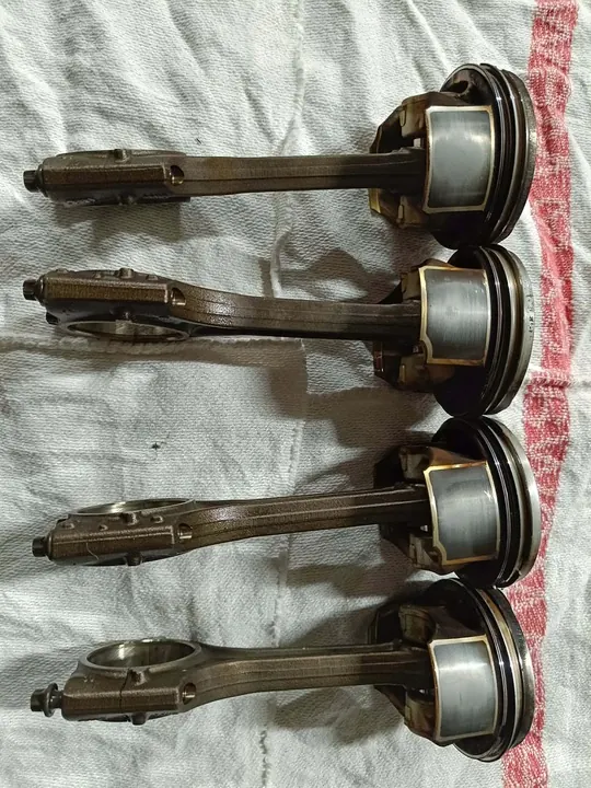 Pistão + Biela Audi A4 B8 1.8 TFSI 06HQ image 2