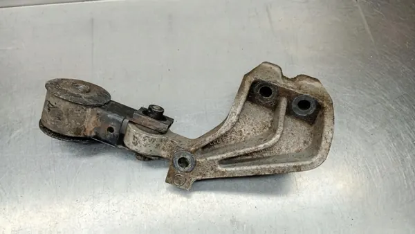 Support Moteur OEM 131986/VOLVOMAR pour Land Rover image 2