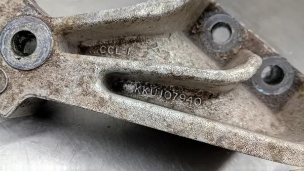 Support Moteur OEM 131986/VOLVOMAR pour Land Rover image 5