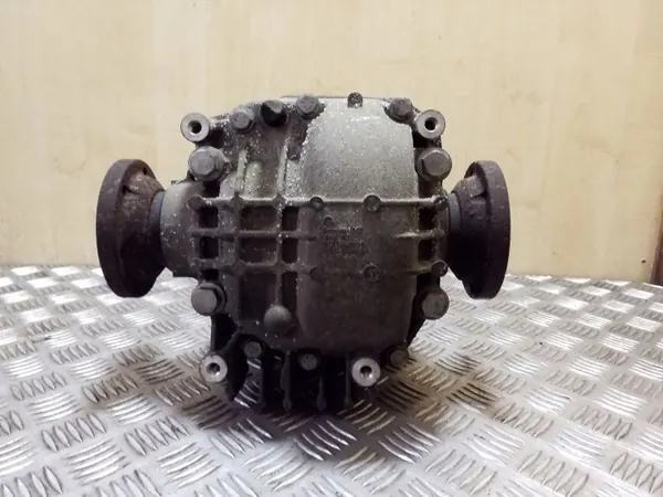 Audi Q5 SQ5 8R Taka-Differential LAW Käytetty image 3