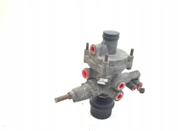 Relaisklep Volvo OEM 1628954 - Gebruikte staat image 6