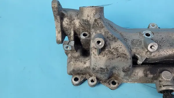 MERCEDES W218 CLS 350 3.0 CDI Coletor de admissão A0999053700 image 2