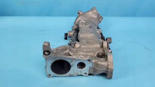 MERCEDES W218 CLS 350 3.0 CDI Coletor de admissão A0999053700 image 4