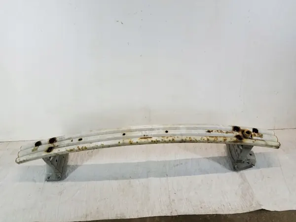 Etupuskurin palkki OEM 326G Nissan Juke F15:lle image 2