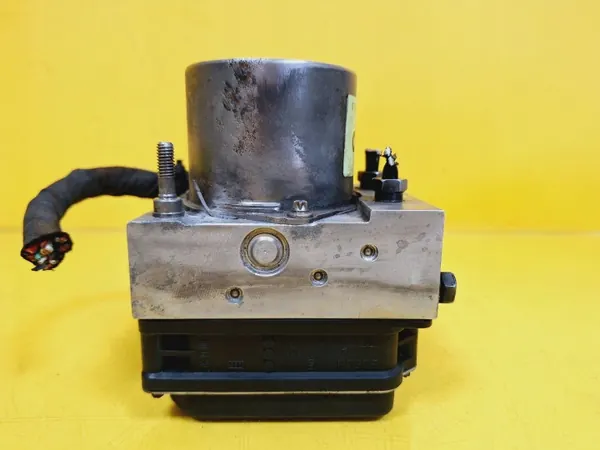 Pompe ABS DRC99846 pour Hyundai i30 1.4 image 6
