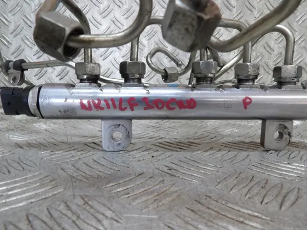 Inspuitrail sensor OEM 0445216050 voor Jeep WK2 3.0 CRD image 3