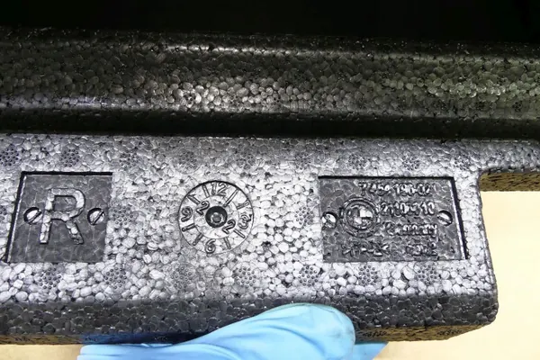 BMW OE 7451292 7454196 Kofferraumfach rechte Seite image 7