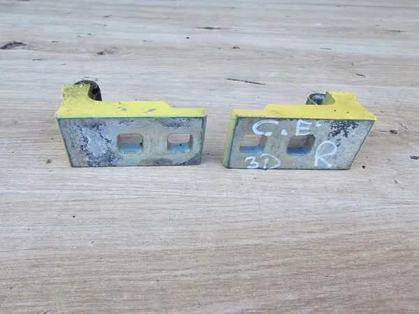 Charnière Porte Droite Avant OEM Z40Q Opel Corsa E image 2