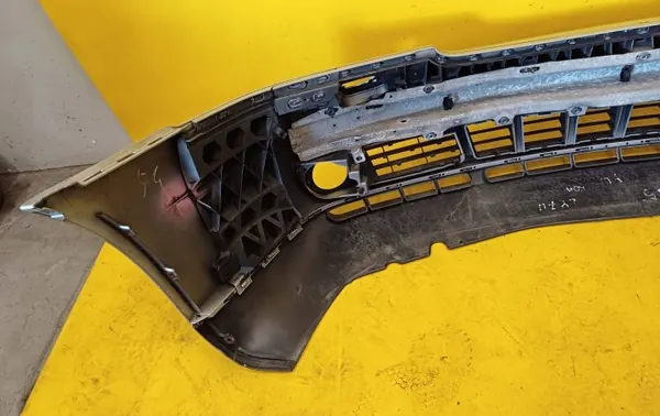 Etupuskuri OEM DRC100020 Audi A4 B5 Lift Kombille image 10