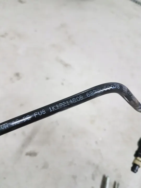 Tubo de escape OEM 1K1721480B usado - Skoda OE image 6